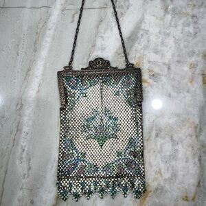 VTG Mandalian 1920s/1930s enamel mesh bag purse w stylized floral and silver